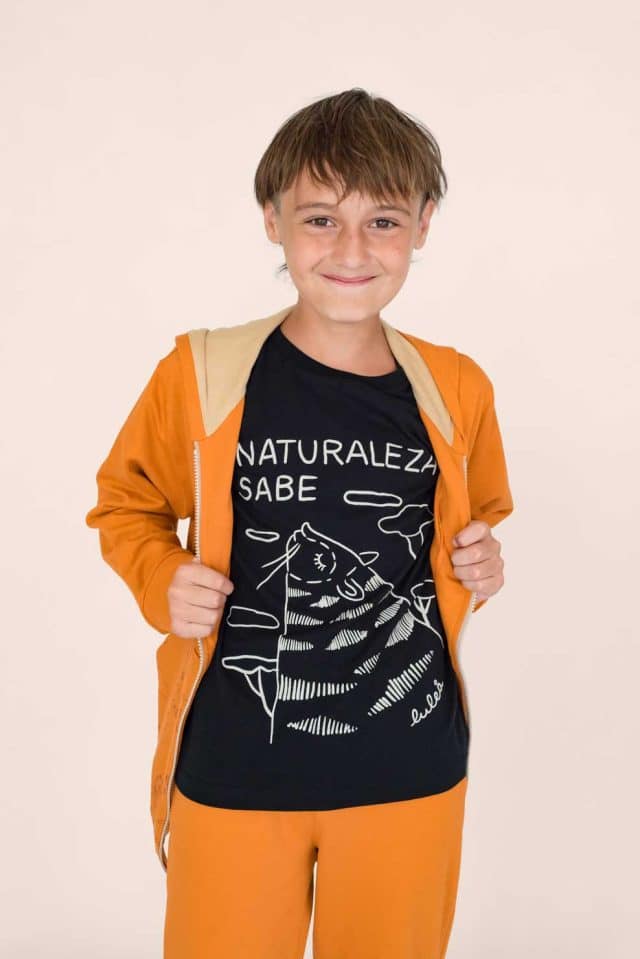 Remera No Gender Naturaleza Sabe