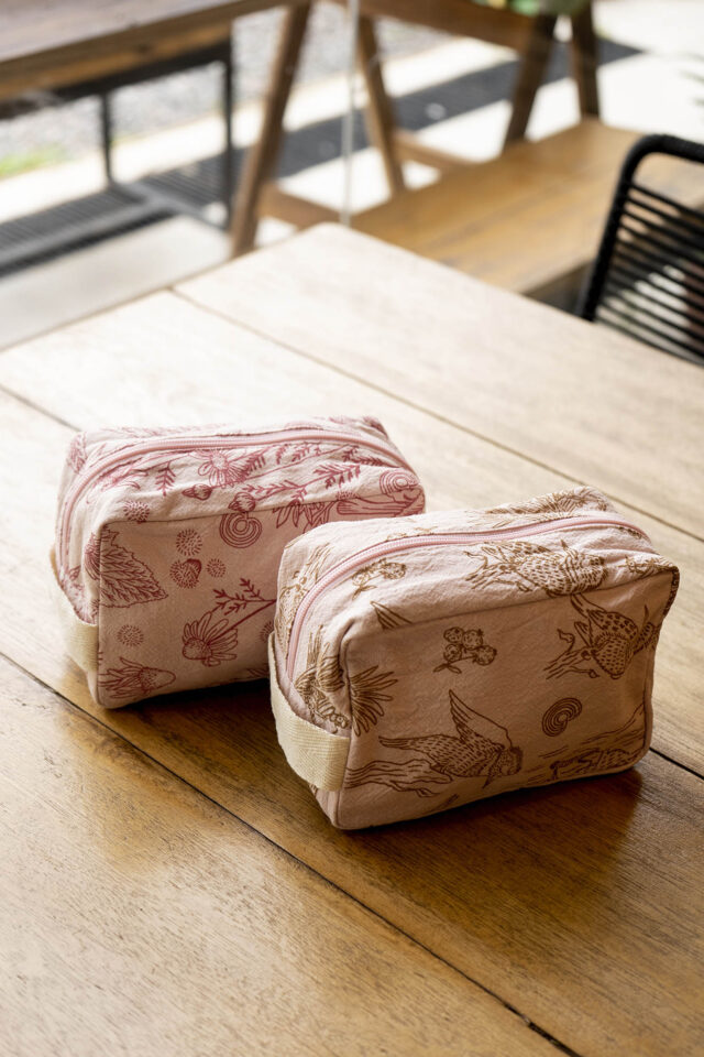 Neceser Octubre Rosa