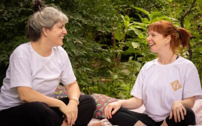 ¿Por qué practicar Yoga en la oficina? 3 Razones para sumar Yoga en tu lugar de trabajo por @avrasana